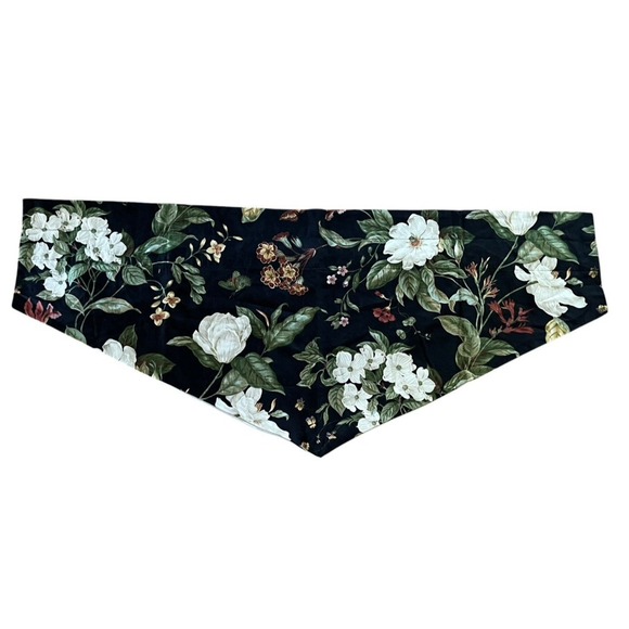 Waverly Other - Waverly Williamsburg Garden Magnolia Black Ascot Valance Dogwood V Shape Floral